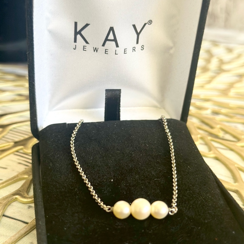 Pearl Necklace in 925 sterling Silver